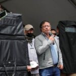 Petro prompts Colombian authorities chaos with demand for resignations | Authorities Information