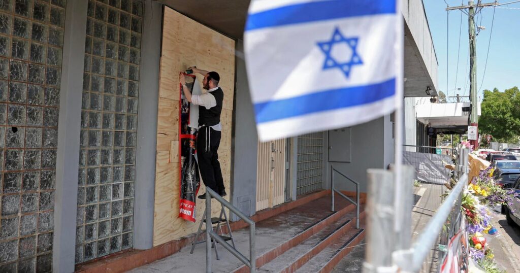 israel-synagogue-attack-2188407613.jpg