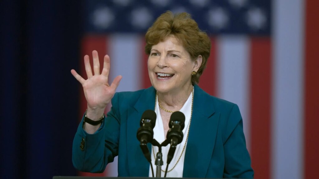 jeanne-shaheen-concord-nh-oct.-22-2024-scaled.jpg