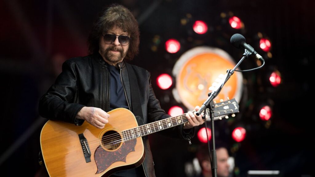 Jeff-Lynne-ELO.jpeg