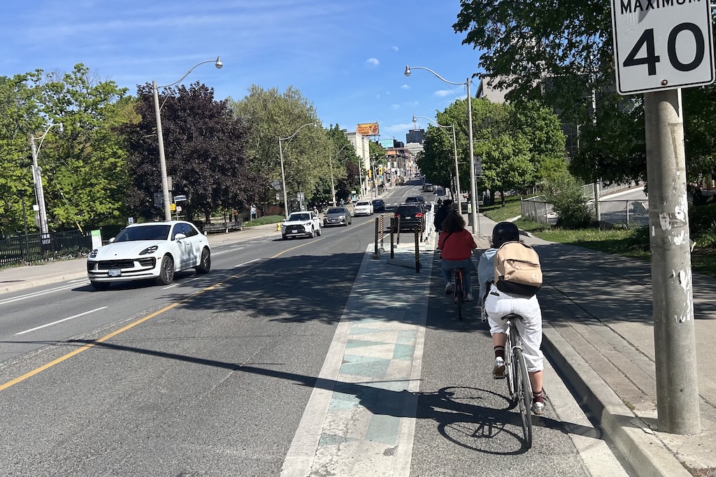 torontobikelaness.jpg